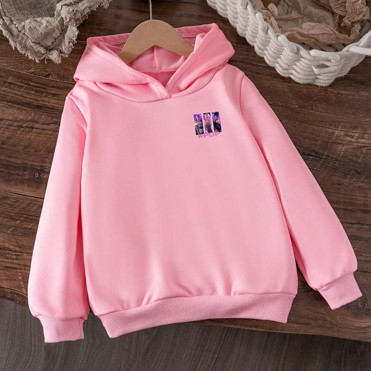 Custom Cool Casual Wear Kpop Idol Style Stylish Character Illustration Girl Group Print Pink Custom Kids Hoodie